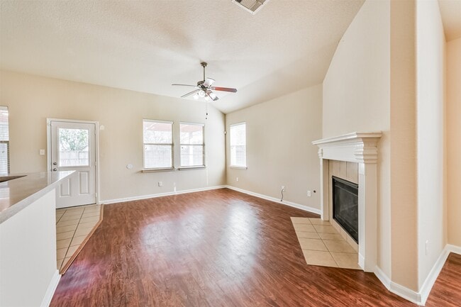 Photo - 7201 Valentine Ln