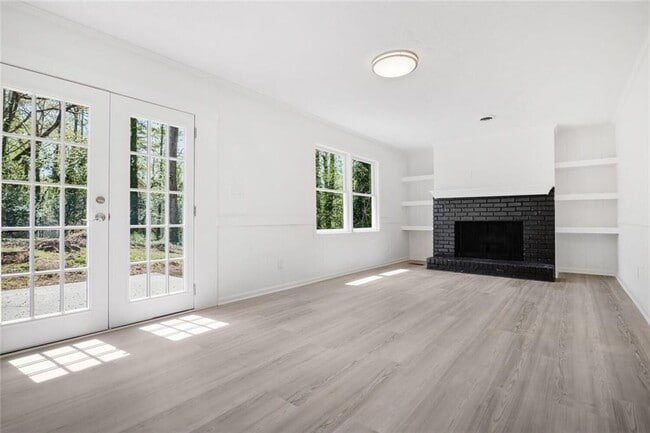 Photo - 5360 Tall Oak Dr