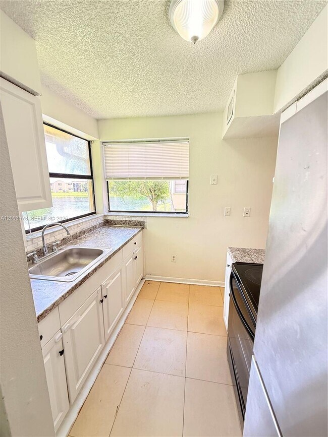 1021 Adams Ave Unit 1021E
