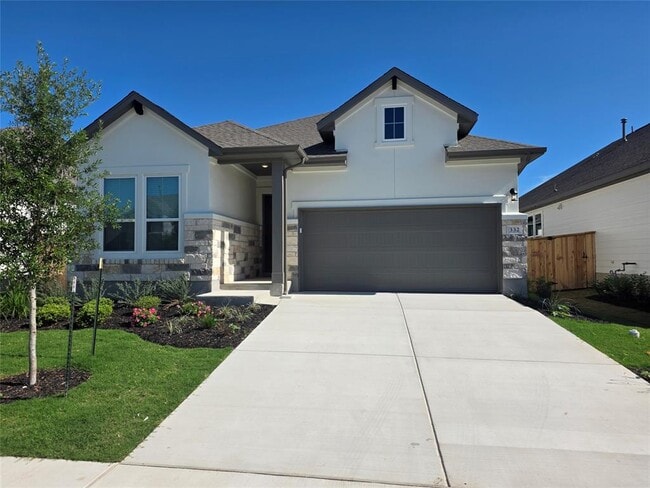 Photo - 332 Marisol Bnd