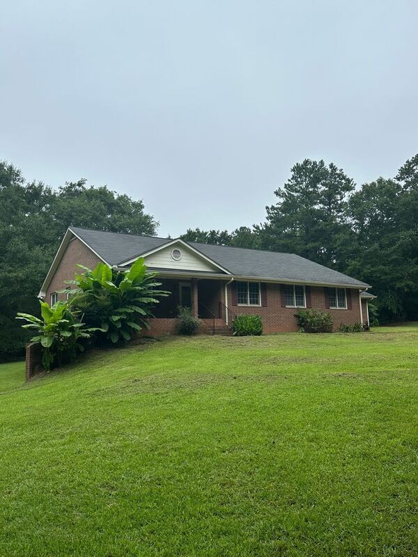 Building Photo - 8671 Macon Hwy