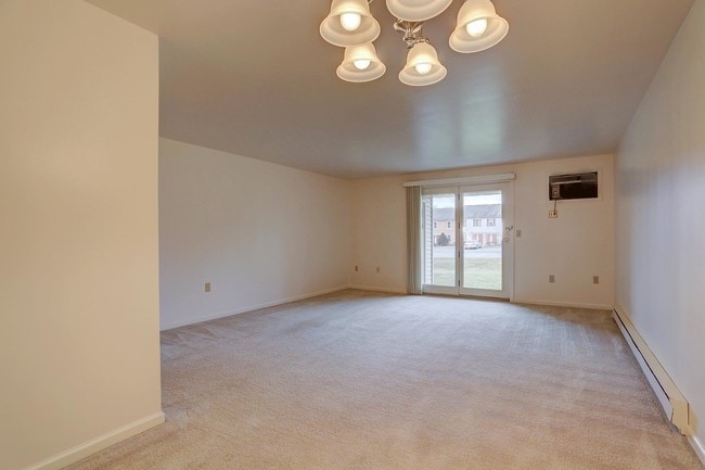 Photo - Fulton Manor