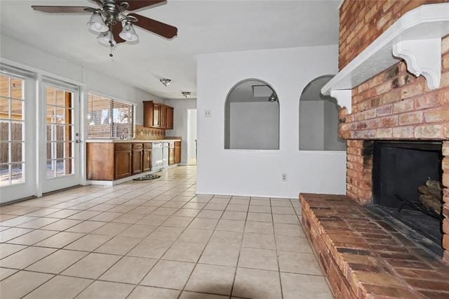 Photo - 921 Middle Cove Dr