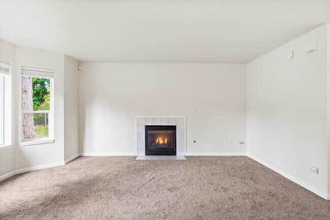 14426 Beverly Park Rd