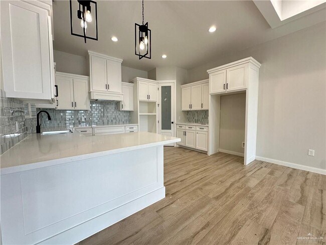 13 Kilgore Ave