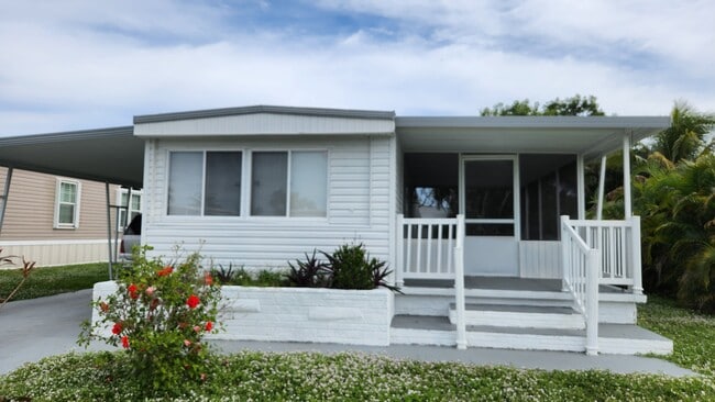 Photo - 2050 SW 83rd Ter