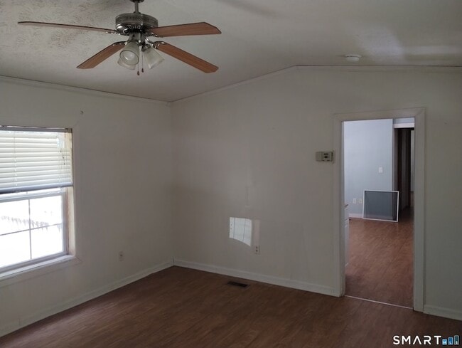 Photo - 291 Westford Rd