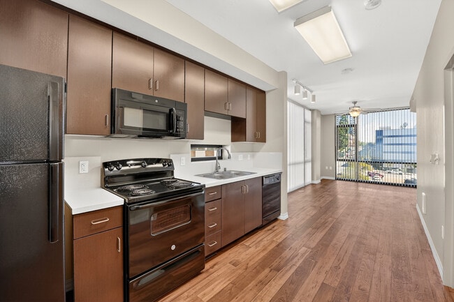 Building Photo - Atmosphere Apartments