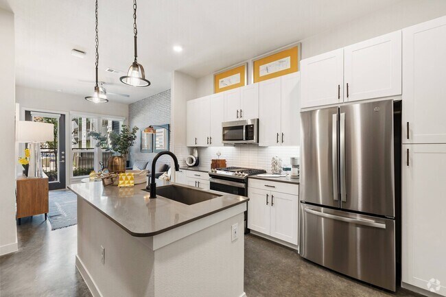 Building Photo - Special Deal: Up to 8 Weeks FREE! Unit AHSY1 Rental