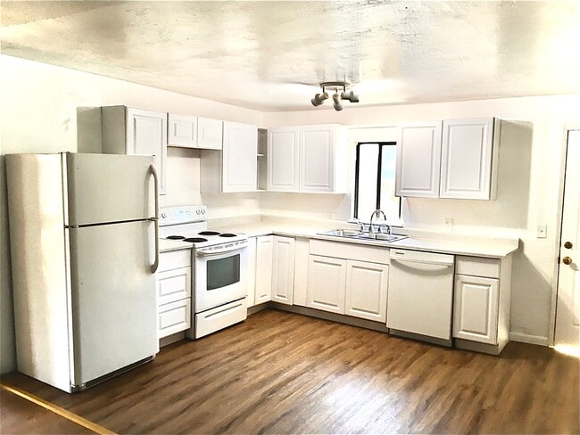 Photo - 1134 Oro Dam Blvd W