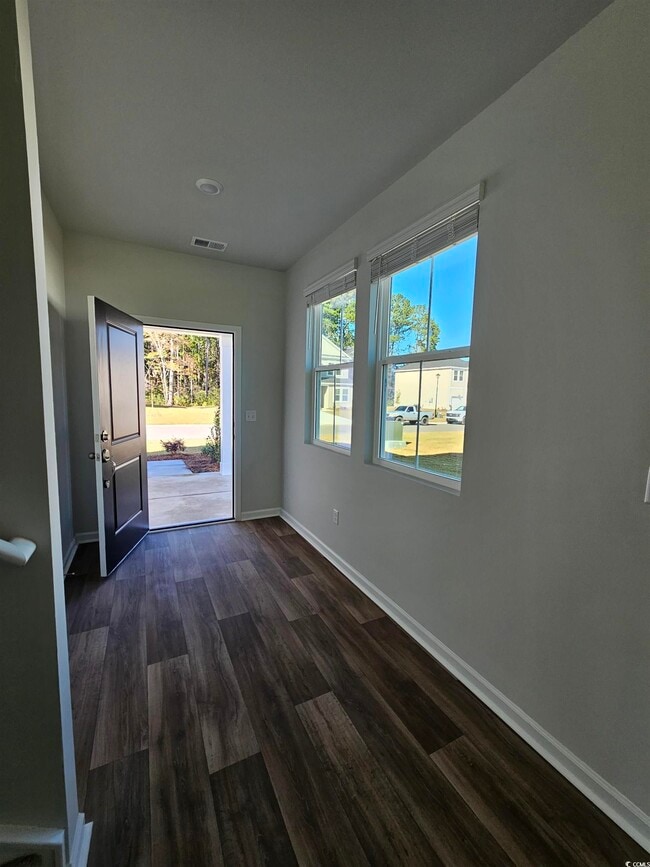 Photo - 745 Sturdy Root Pl