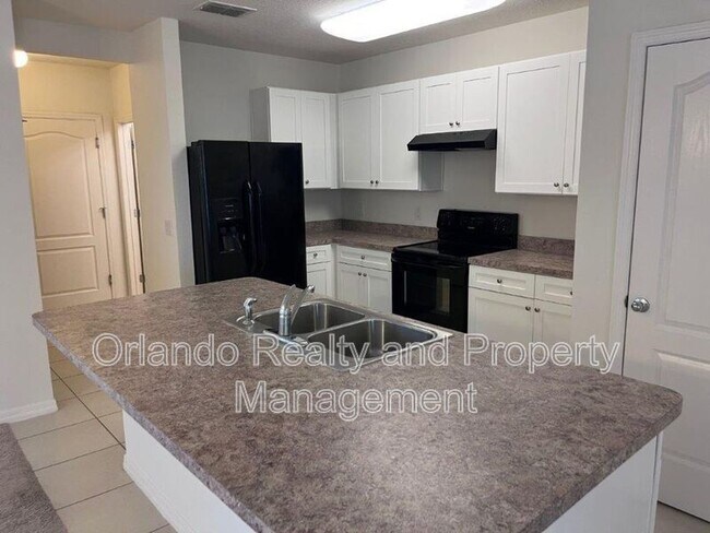 Photo - 4812 Riverwalk Dr