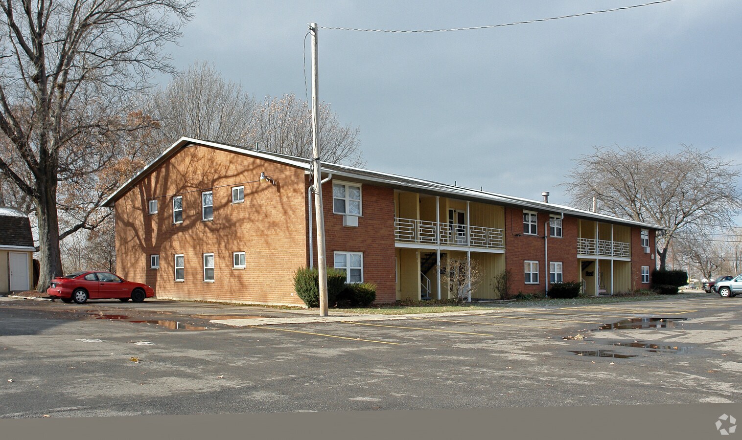 Fairway East Apartment Homes - Fairway East Apartment Homes