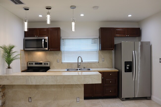 Photo - 3261 NW 52nd St Unit 1