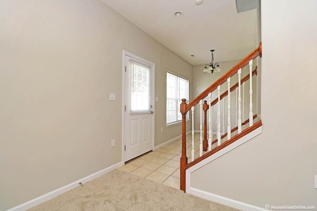 Photo - Larkspur Ct 2804/2806 Unit 2806