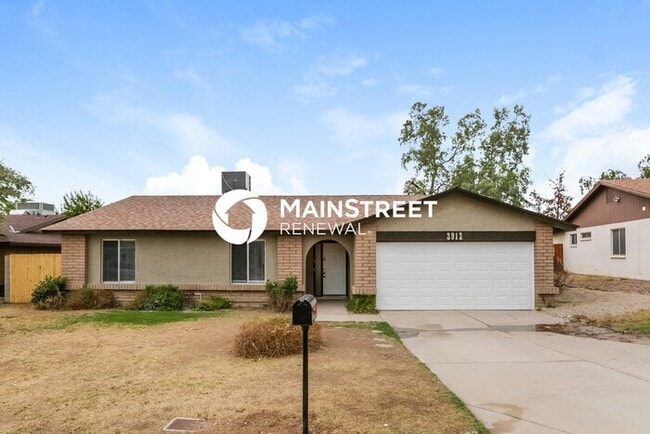 Building Photo - 3 Bedroom Pet-Friendly Home in Phoenix, AZ...
