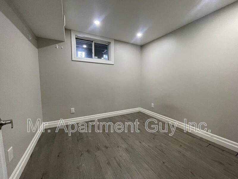 Photo - 30 William St Unit Lower Suite