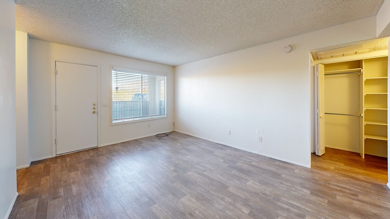 Photo - Valley View Apartments