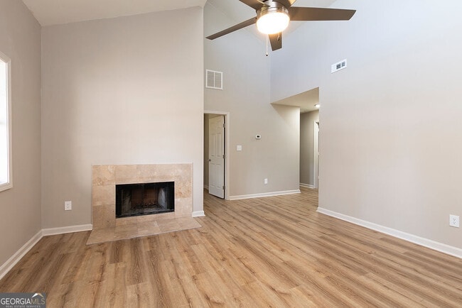 Photo - 2223 Papp Dr