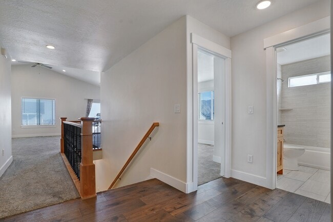 Photo - 336 Destiny Wy