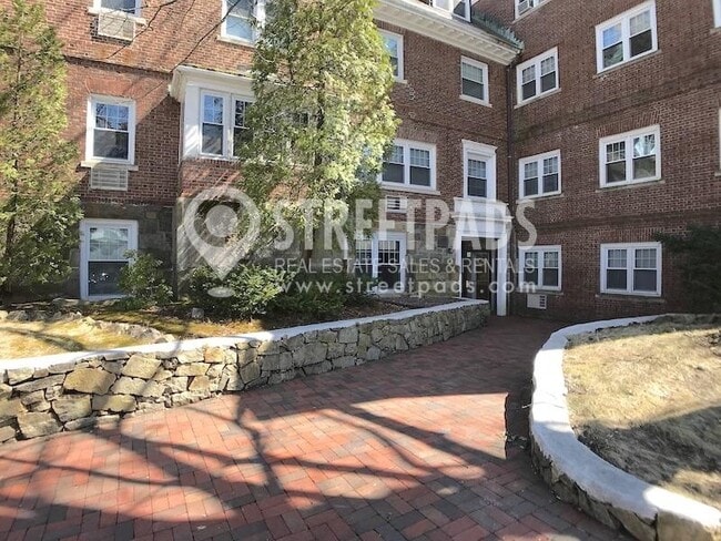 Building Photo - 1 bedroom in Boston MA 02135 Rental