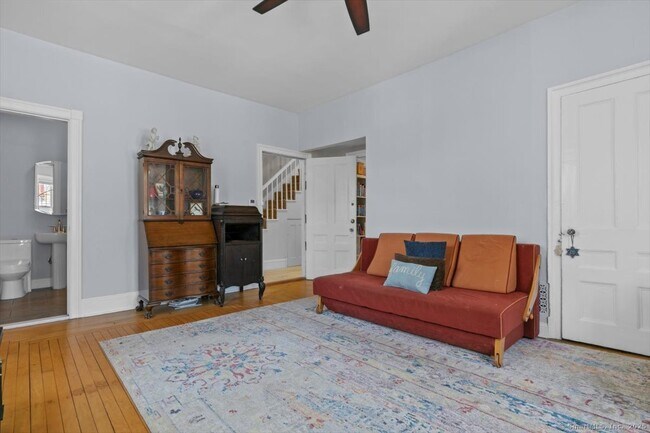 Photo - 90 William St Unidad 2