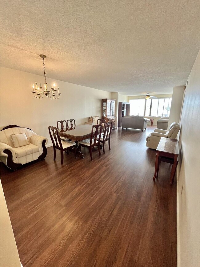 Photo - 9691 N Belfort Cir Unit 305