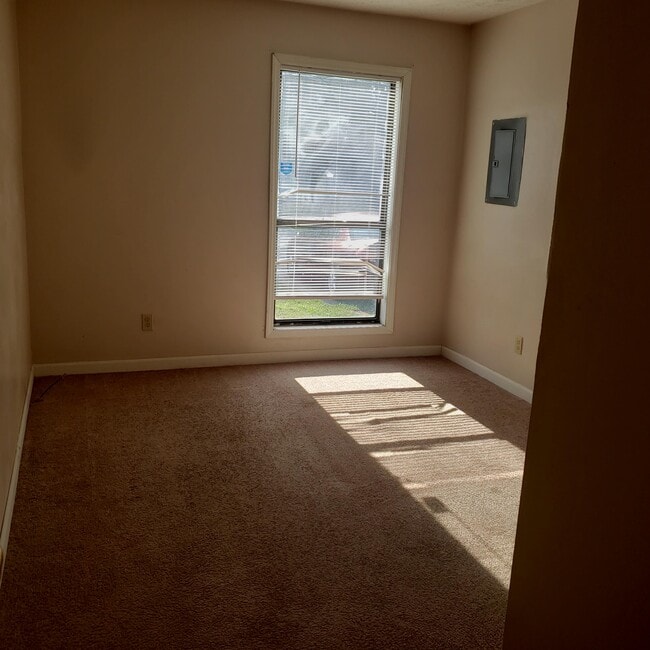 Photo - 5818 Aftonshire Dr