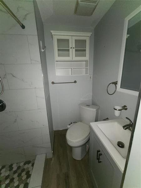 Photo - 904 SE 13th St