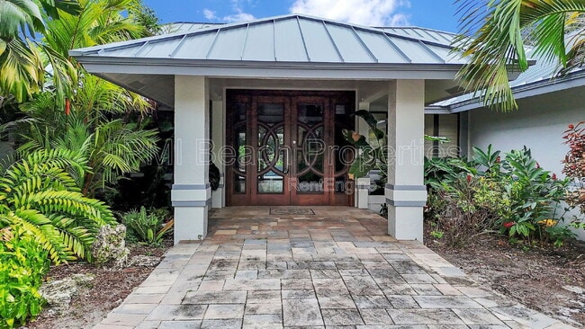 Photo - 10286 St Andrews Rd