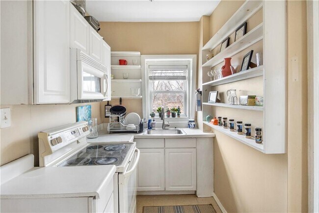 Photo - 67 Wendell St Unit 3