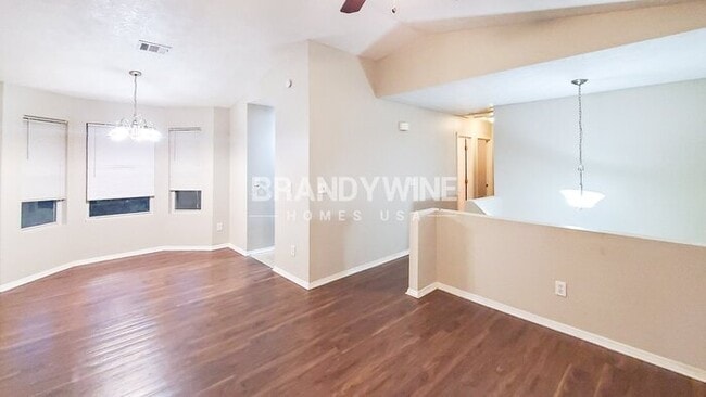 Photo - 2600 Clifton Downs Trail