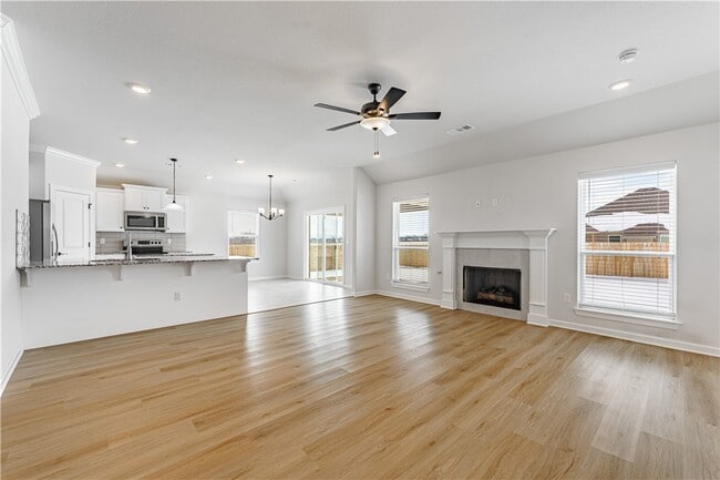 Photo - 317 S Nightfall Ave