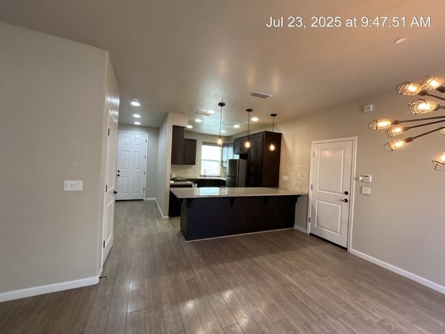 Photo - Supe Cute! Low Maintenance!