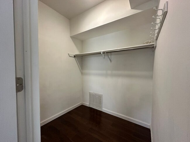 Photo - 771 Pearl Harbor St