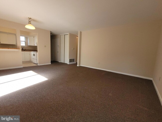 211 Dean Dr