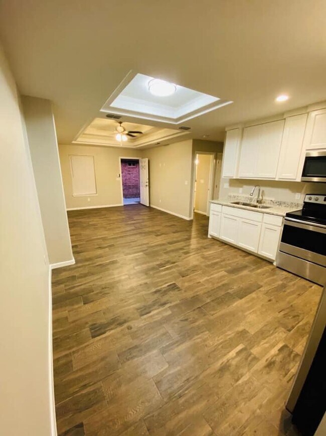 Photo - Monmack Place Apartments 3906 Paola Street