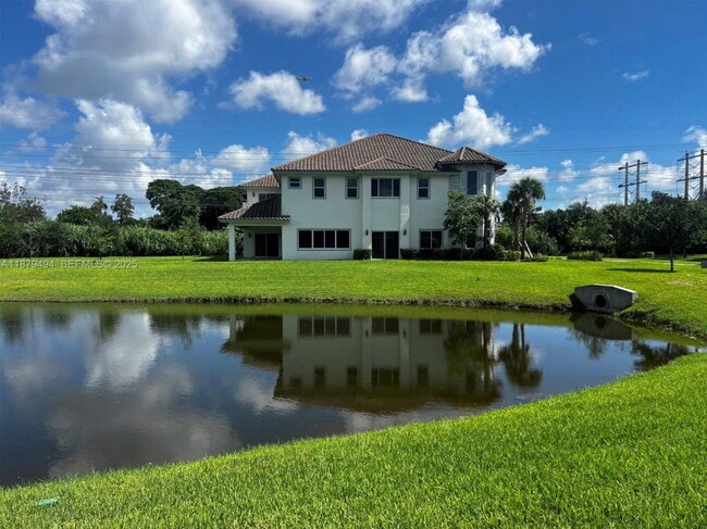 Marinel Say Drive, Davie, FL 33314 - 6 BR 6.5 BA single-family home