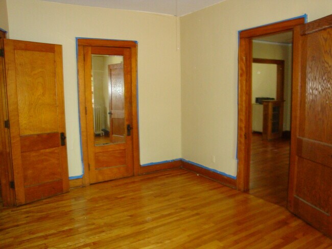 Photo - 3823 Blaisdell Ave Unidad 2