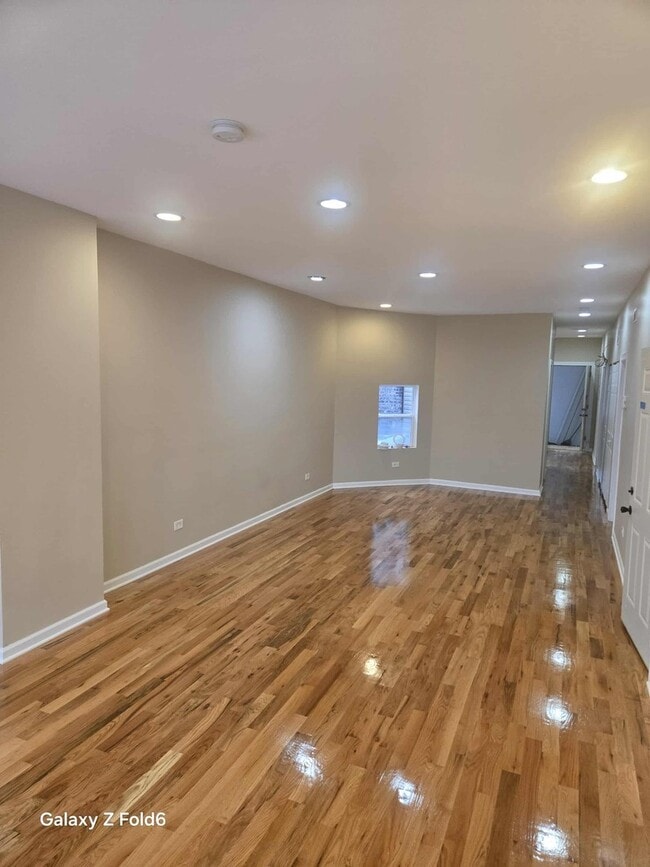 Photo - 5709 W Irving Park Rd Unit 2