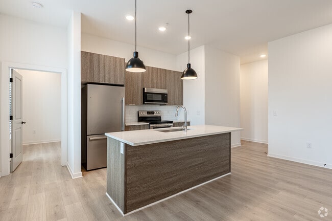 2BR, 2.5BA - 1,044SF - Kitchen - The Mill District