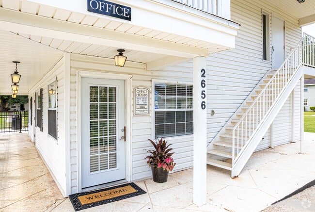 Leasing Office