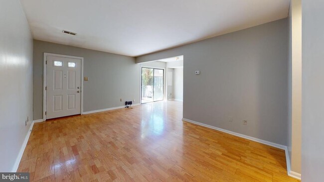 Photo - 3836 Miramonte Pl