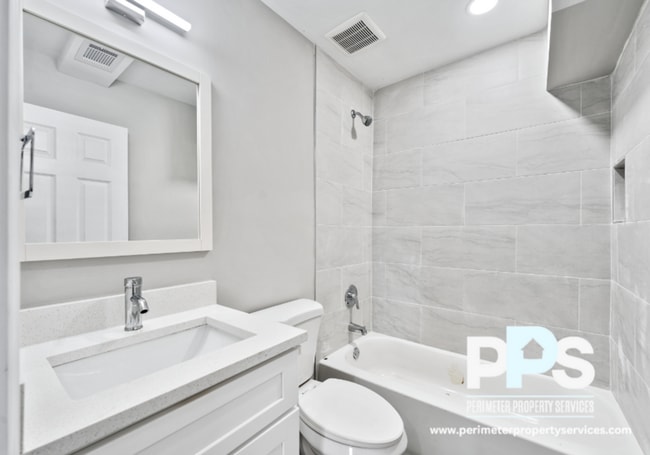 Photo - 138 Griffin St NW