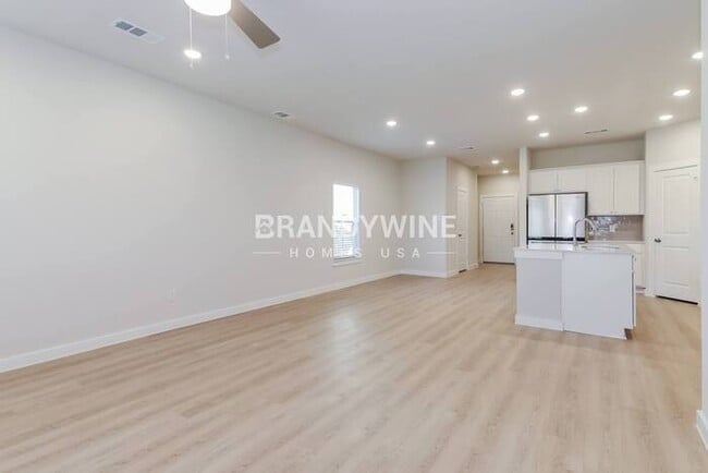 Photo - 341 Fire Rock Dr