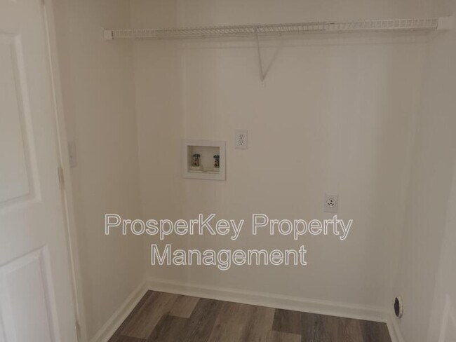 Photo - 802 27th Ave