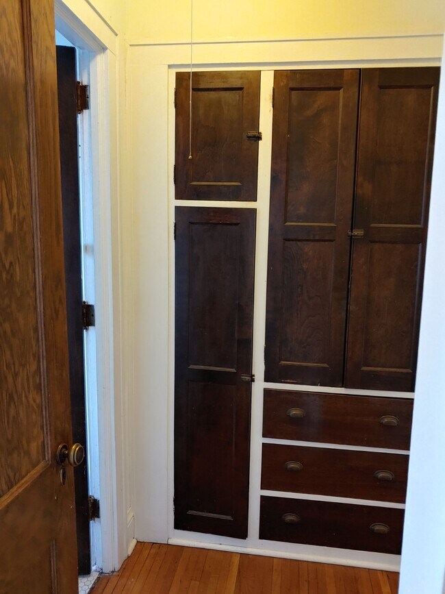 Photo - 1785 Bryant Ave S