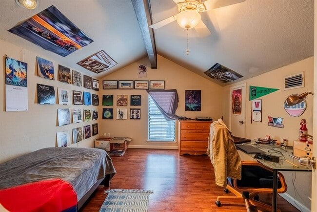 Photo - 3506 Speedway Unit 305-B