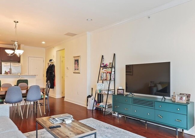 Photo - 600 Commodore Court Unit 2647