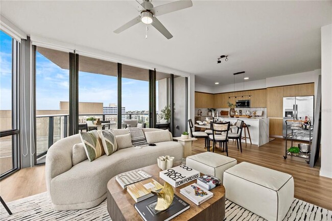 Photo - 300 W Tyler St Unit 3009